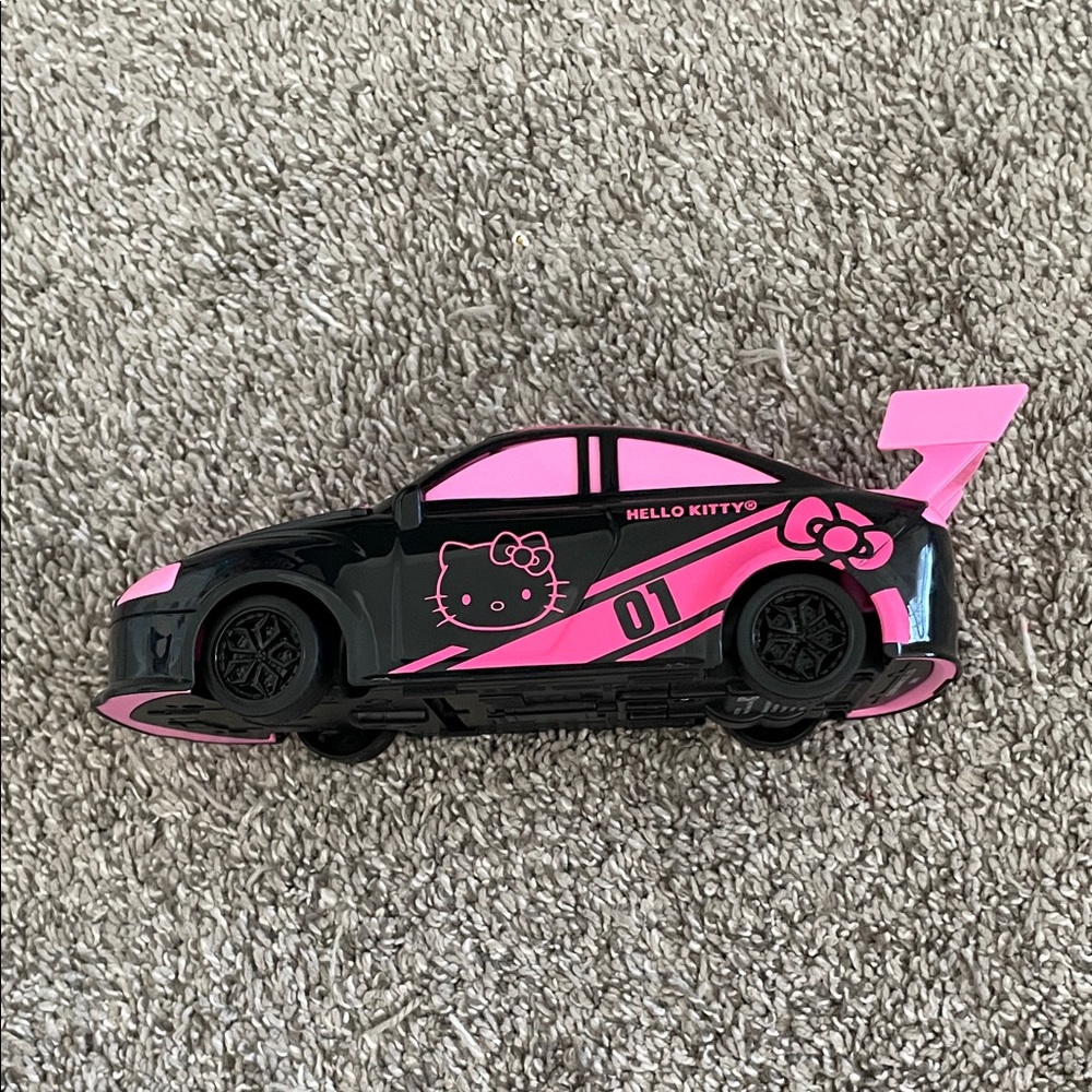 Hello Kitty Remote Control Racing Car - Picture 2 of 6